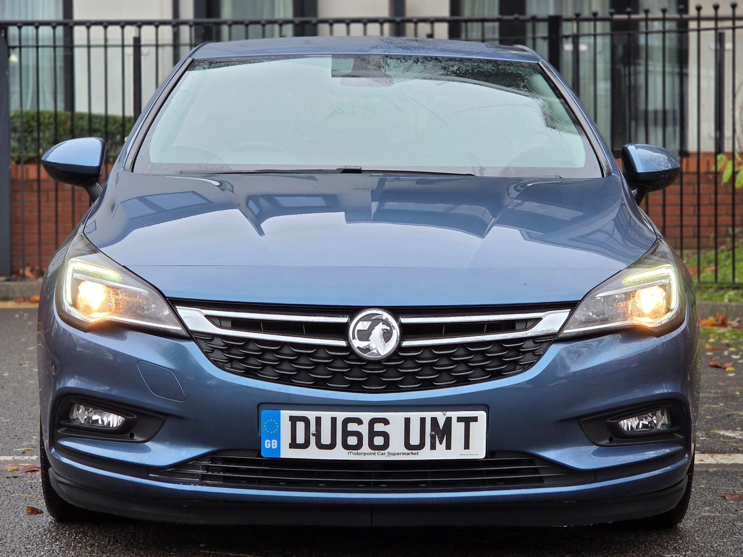 Used Vauxhall Astra 2017 for sale - 76592445: Photo 2