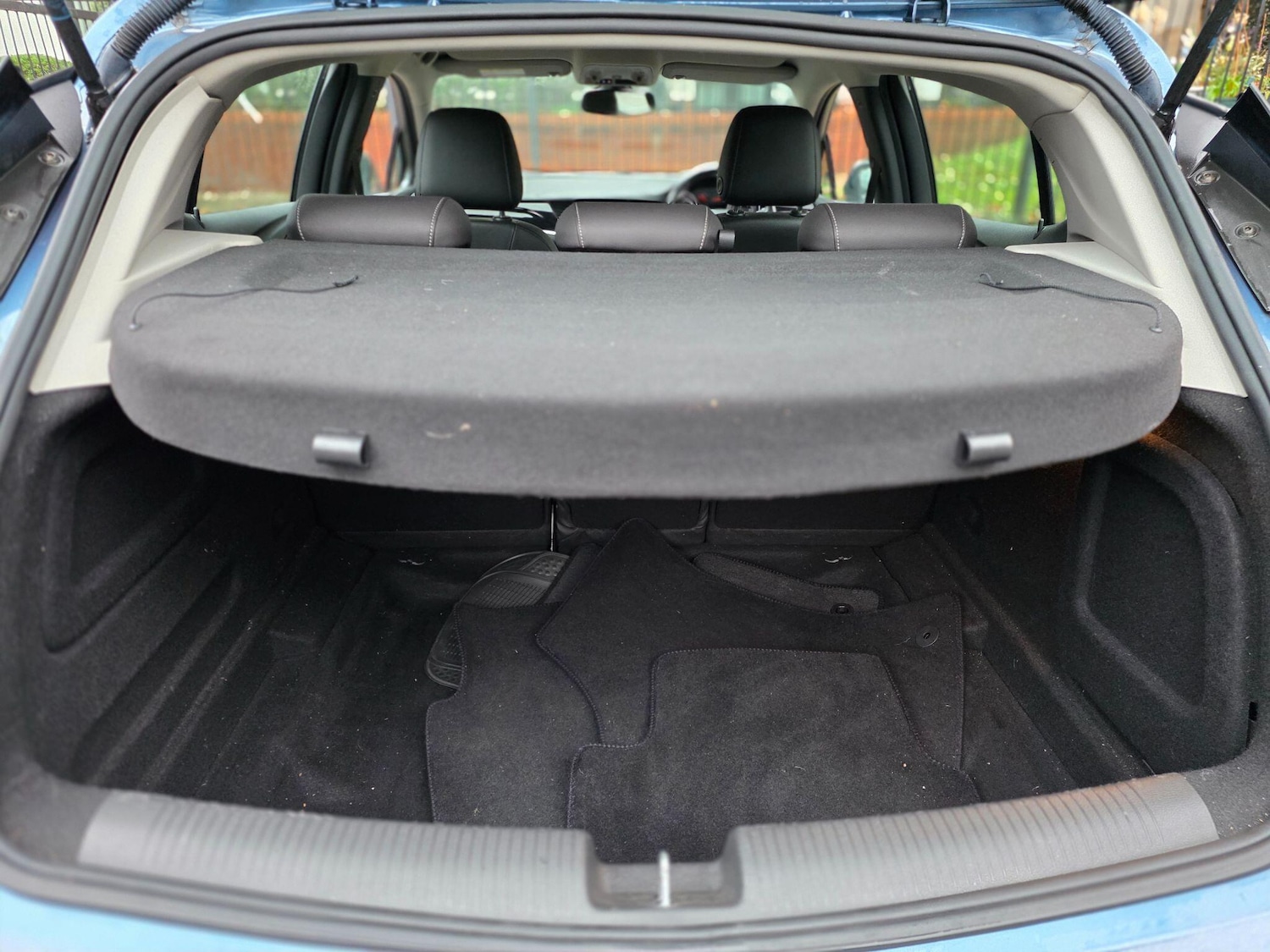 Used Vauxhall Astra 2017 for sale - 76592445: Photo 23