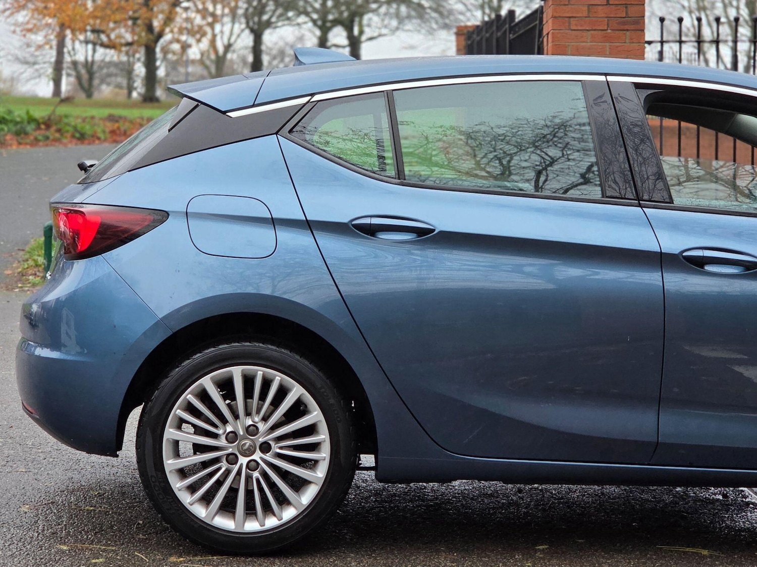 Used Vauxhall Astra 2017 for sale - 76592445: Photo 30