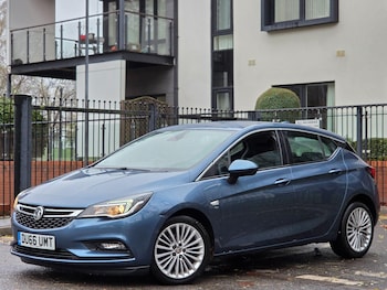 Used Vauxhall Astra 2017 for sale - 76592445: Photo