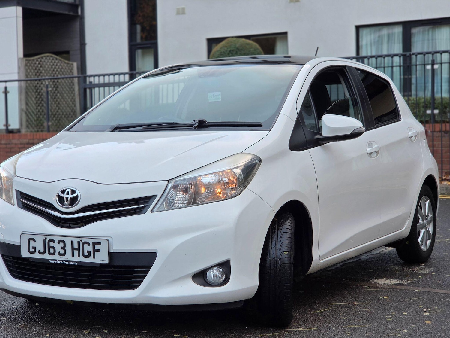 Used Toyota Yaris 2013 for sale - 76993153: Photo 28