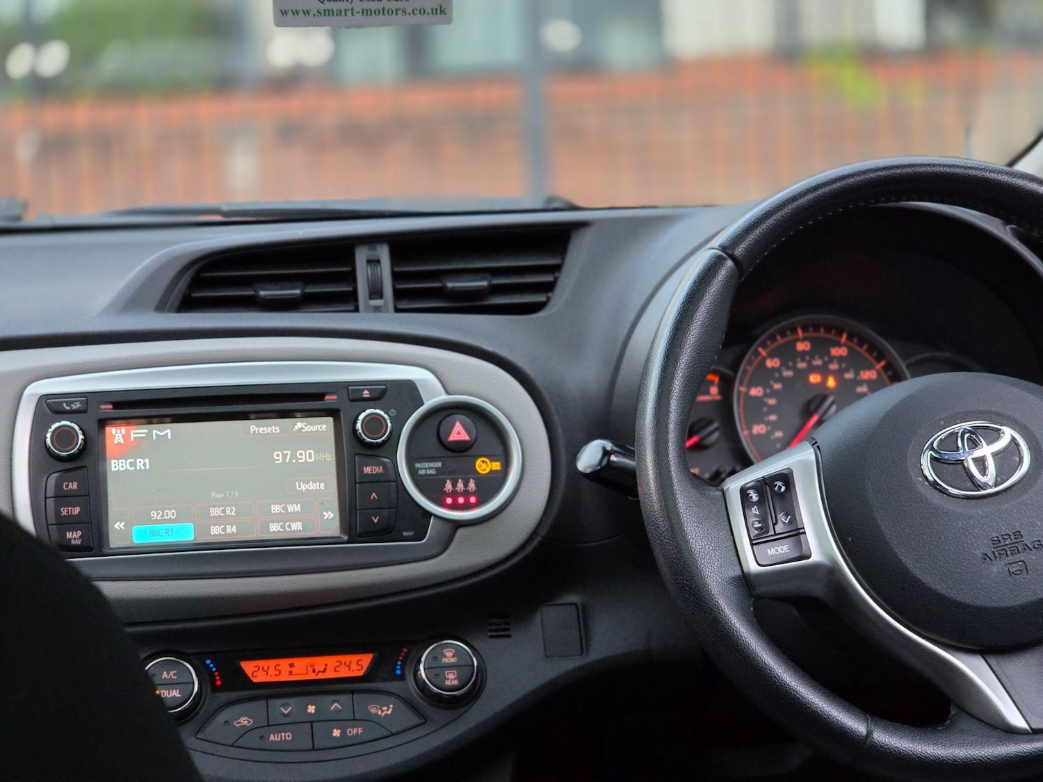 Used Toyota Yaris 2013 for sale - 76993153: Photo 42