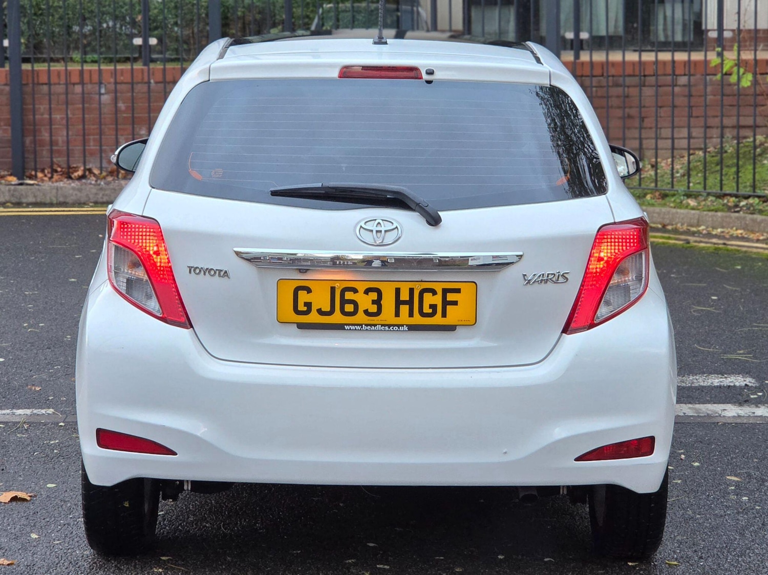 Used Toyota Yaris 2013 for sale - 76993153: Photo 43