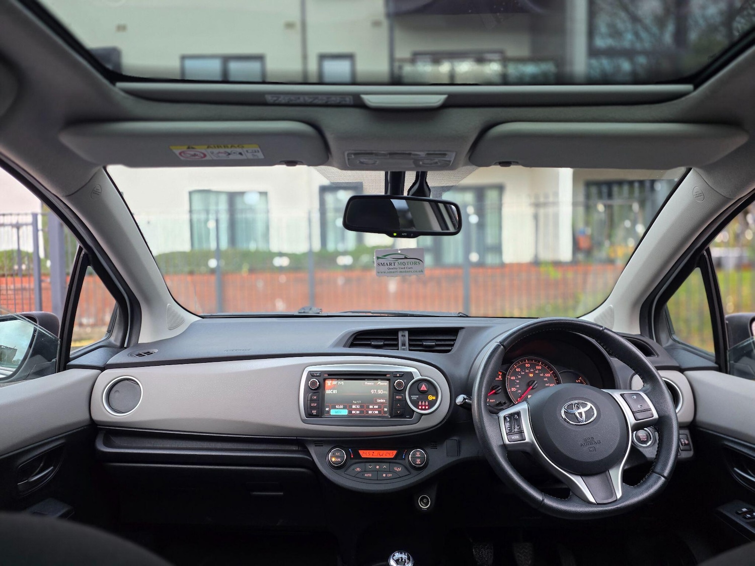 Used Toyota Yaris 2013 for sale - 76993153: Photo 5