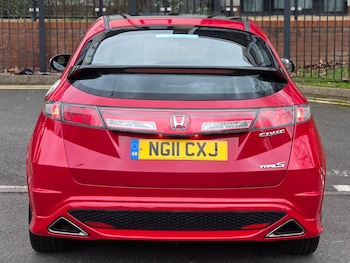 Used Honda Civic 2011 for sale - 77646041: Photo