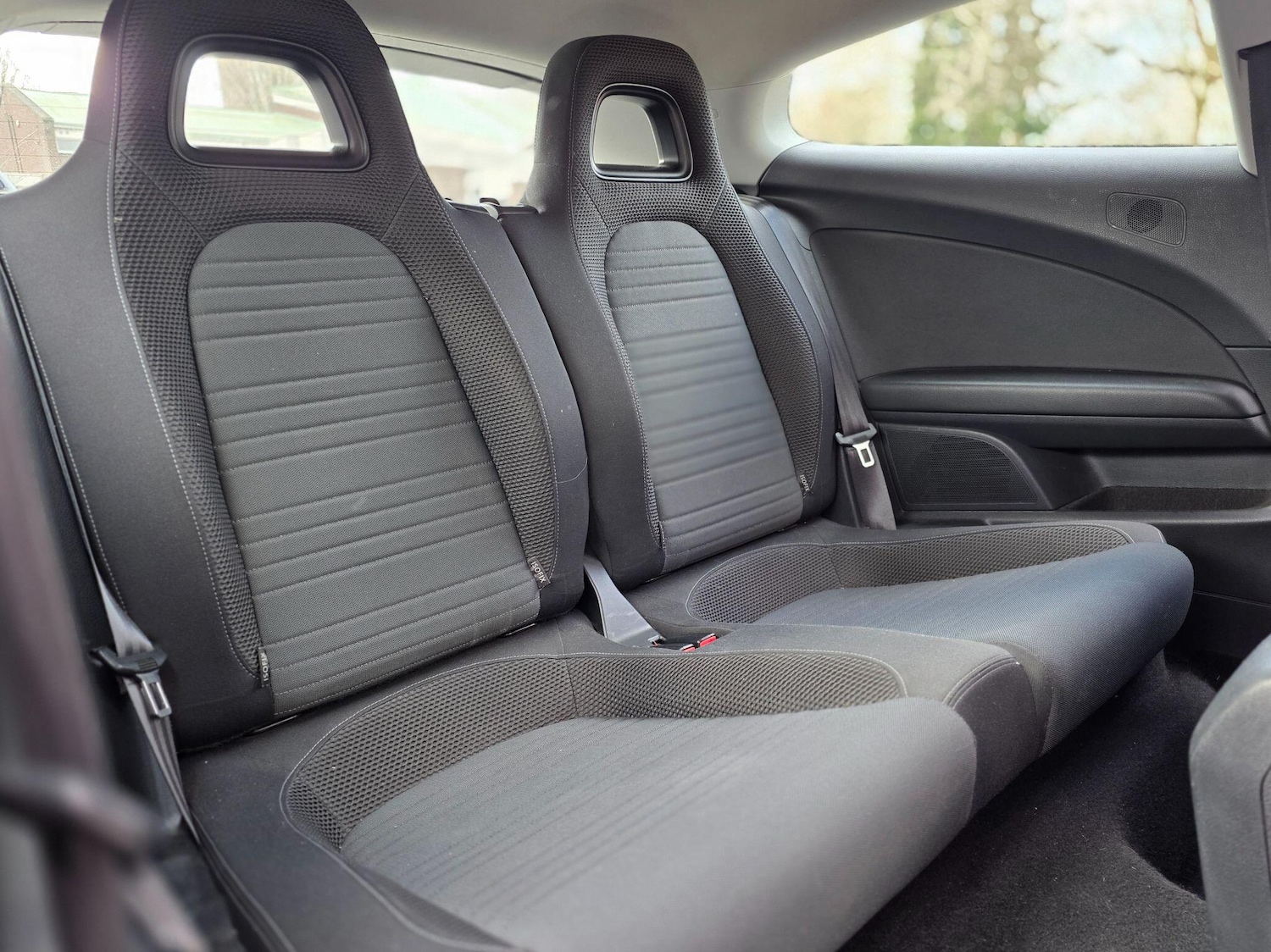 Used Volkswagen Scirocco 2012 for sale - 77769607: Photo 11