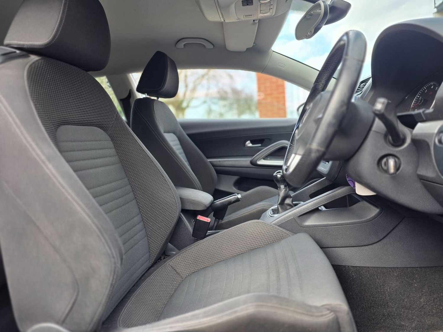 Used Volkswagen Scirocco 2012 for sale - 77769607: Photo 7