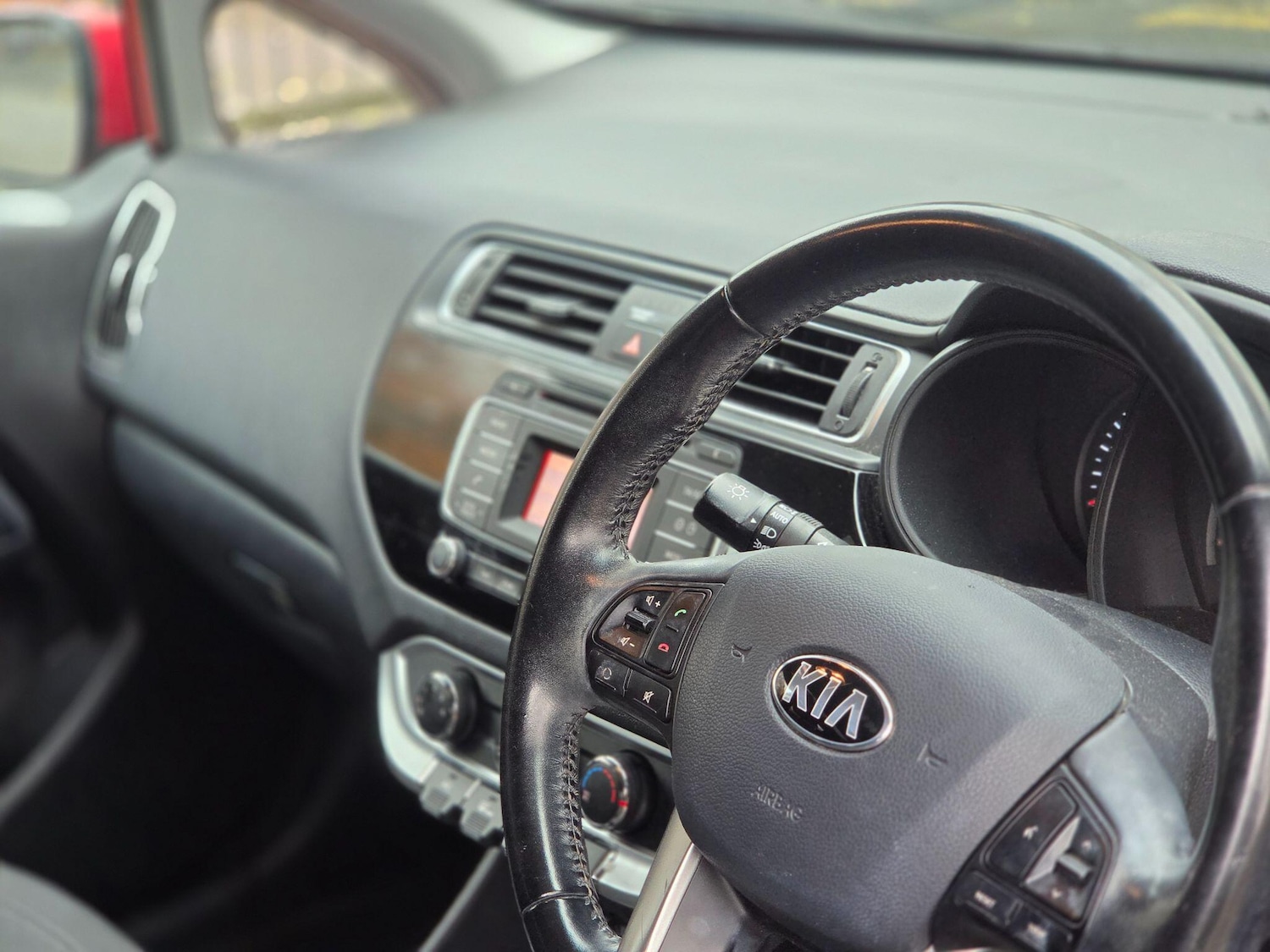 Used Kia Rio 2016 for sale - 76527751: Photo 30