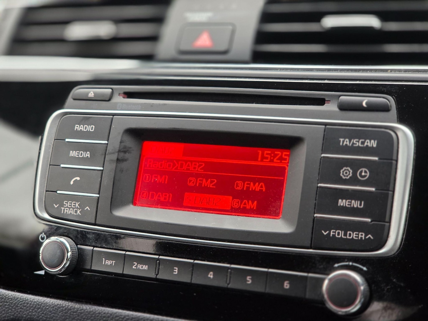 Used Kia Rio 2016 for sale - 76527751: Photo 32