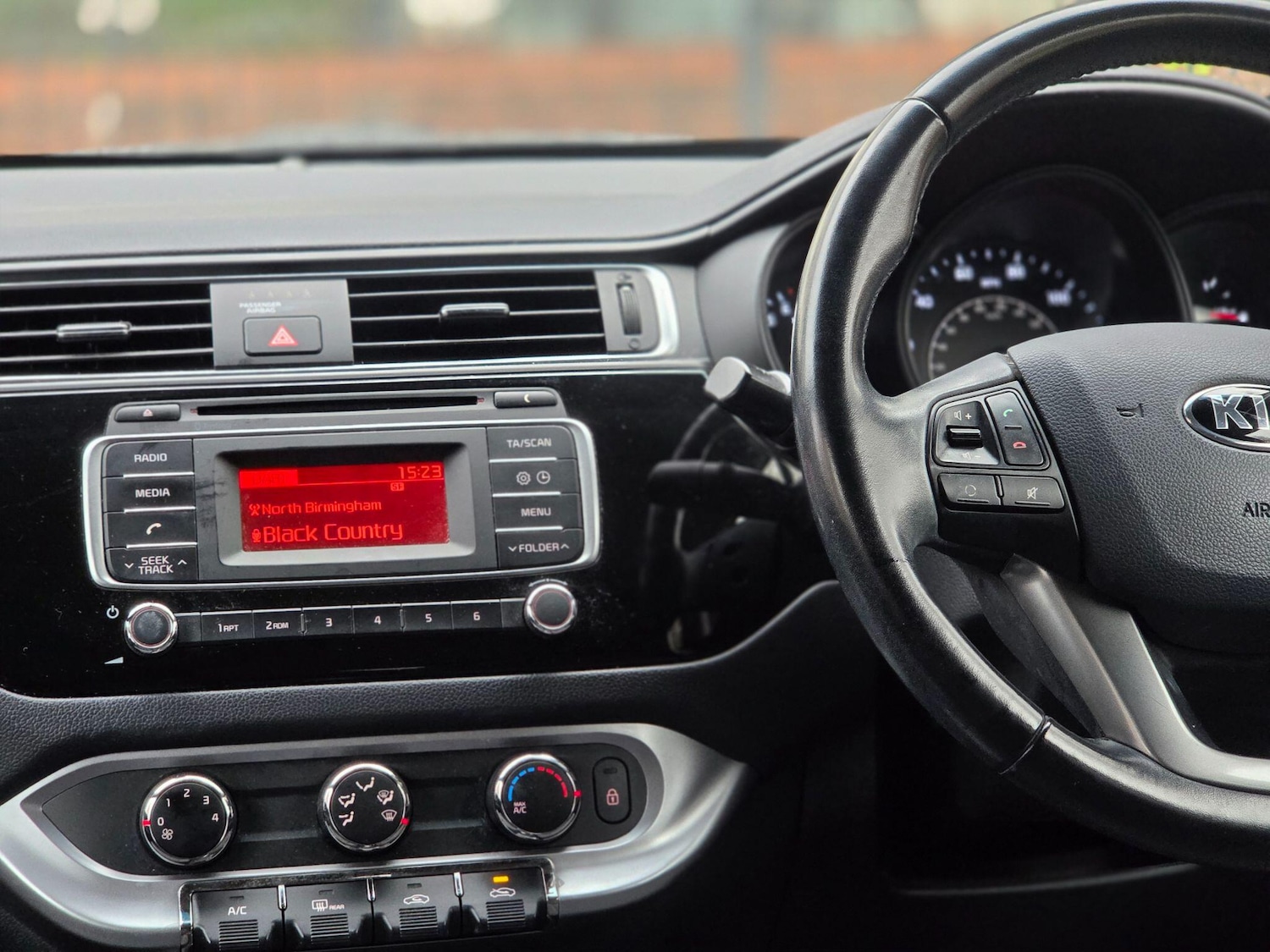 Used Kia Rio 2016 for sale - 76527751: Photo 40