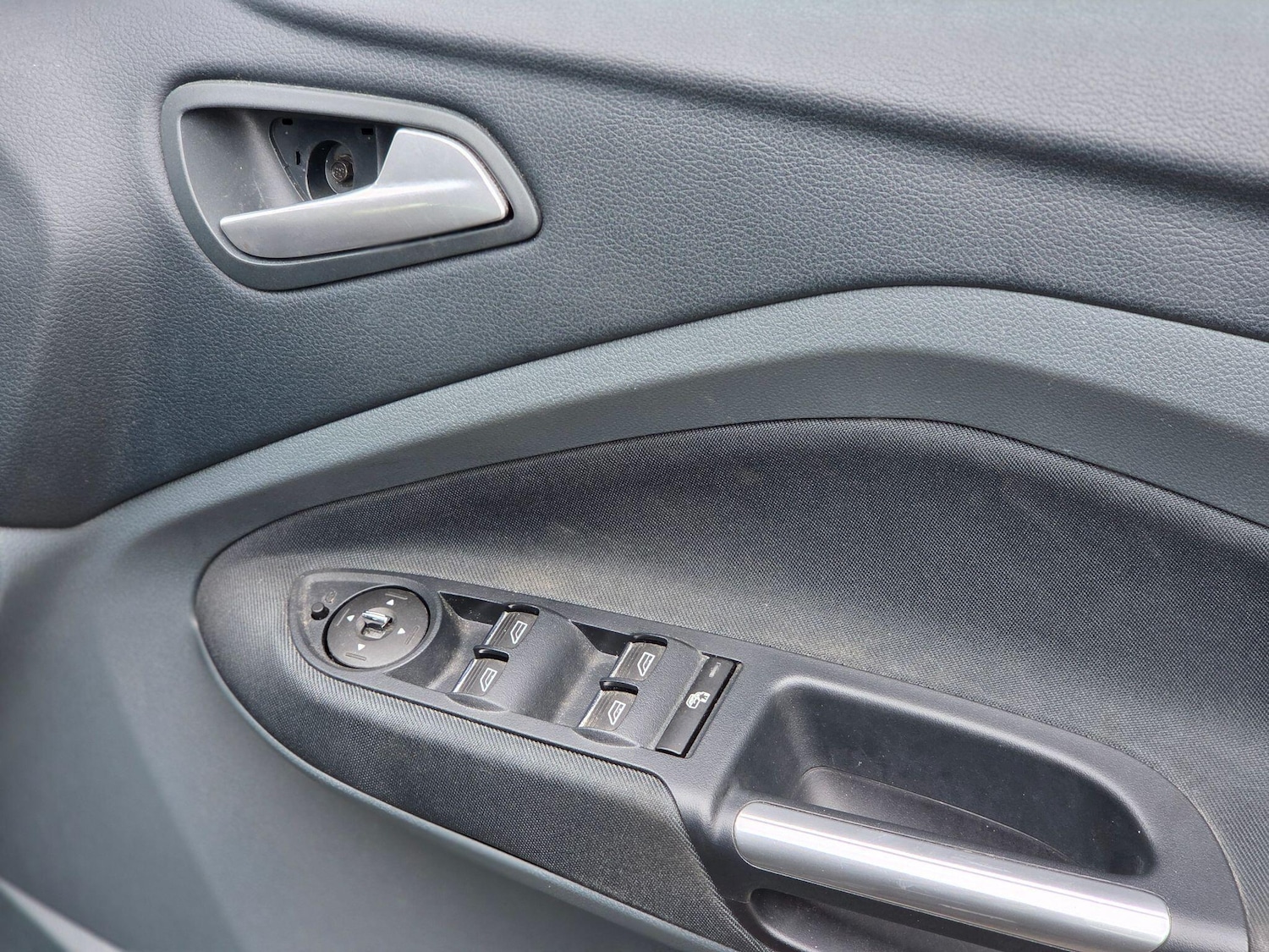 Used Ford Grand C-Max 2014 for sale - 77737919: Photo 45