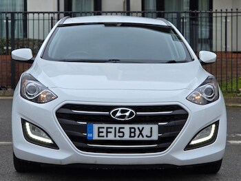 Used Hyundai i30 2015 for sale - 77793453: Photo