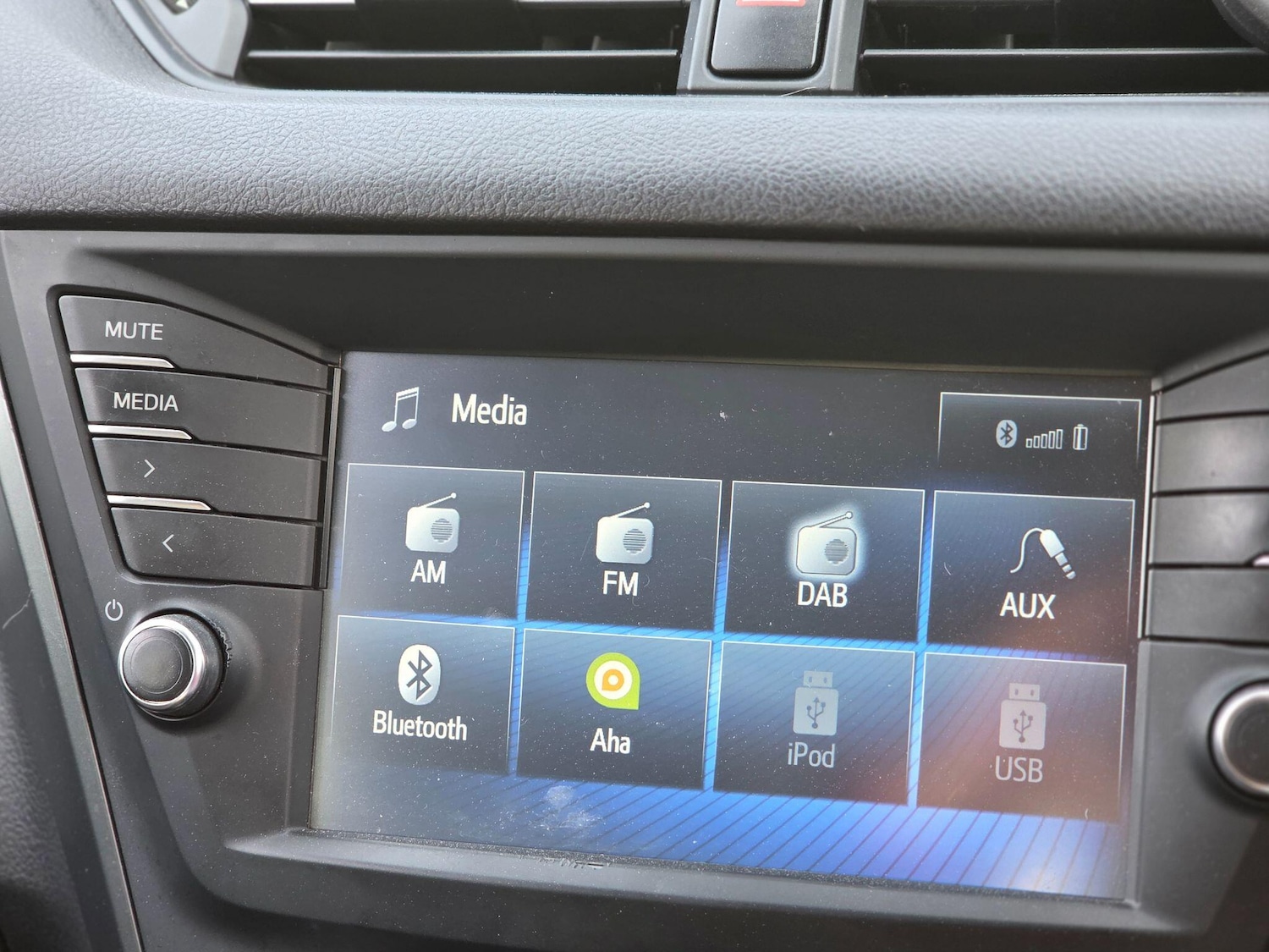 Used Toyota Avensis for sale - 77657602: Photo 23