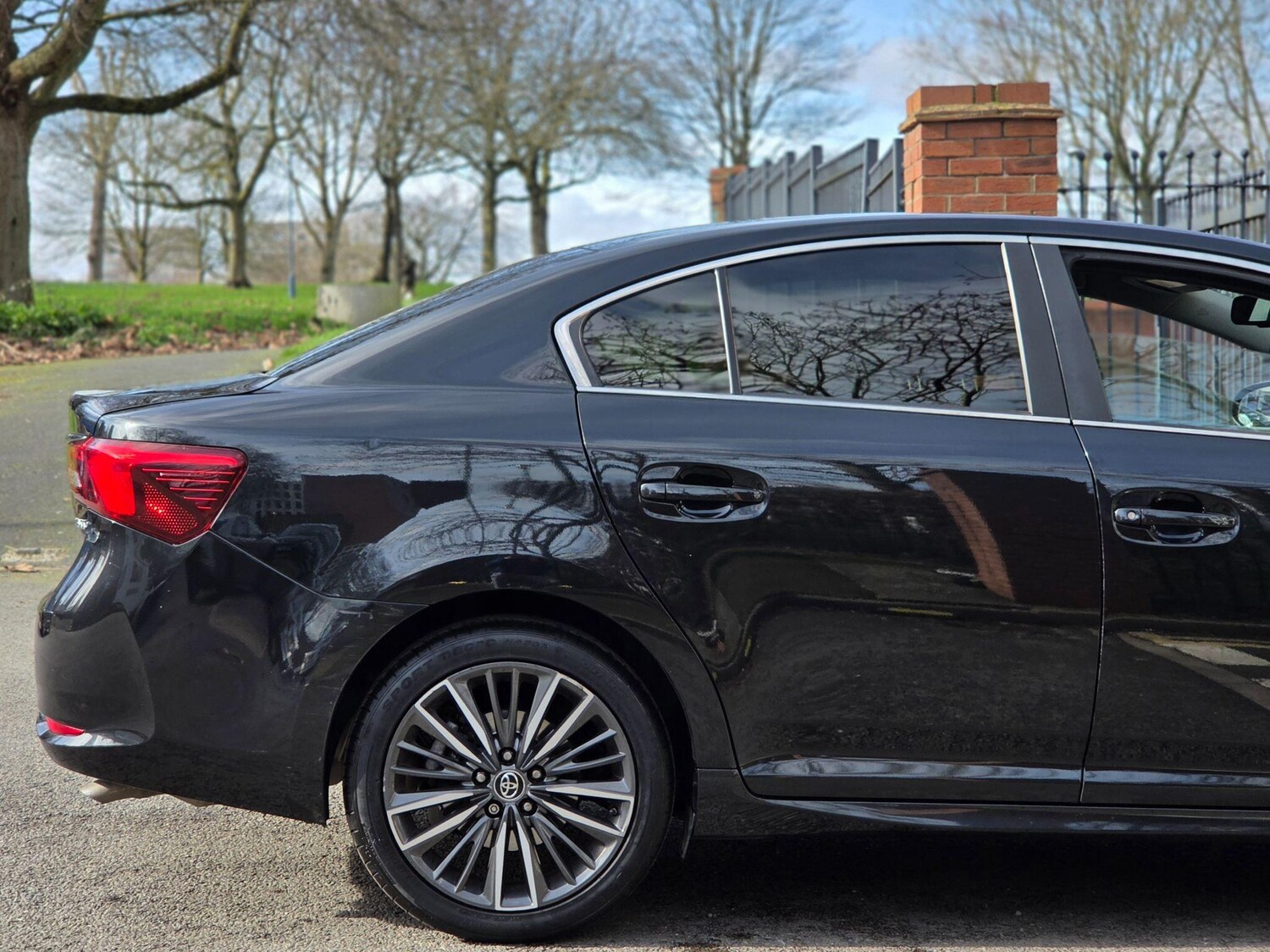 Used Toyota Avensis for sale - 77657602: Photo 28