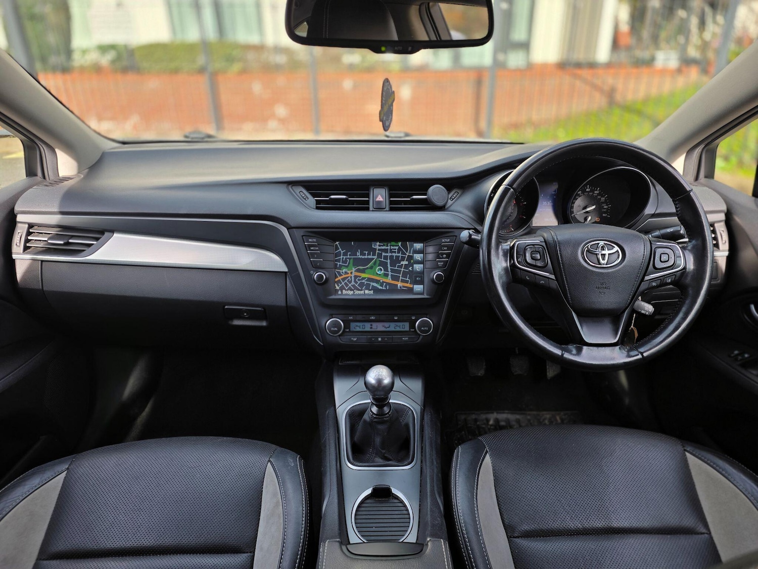 Used Toyota Avensis for sale - 77657602: Photo 33