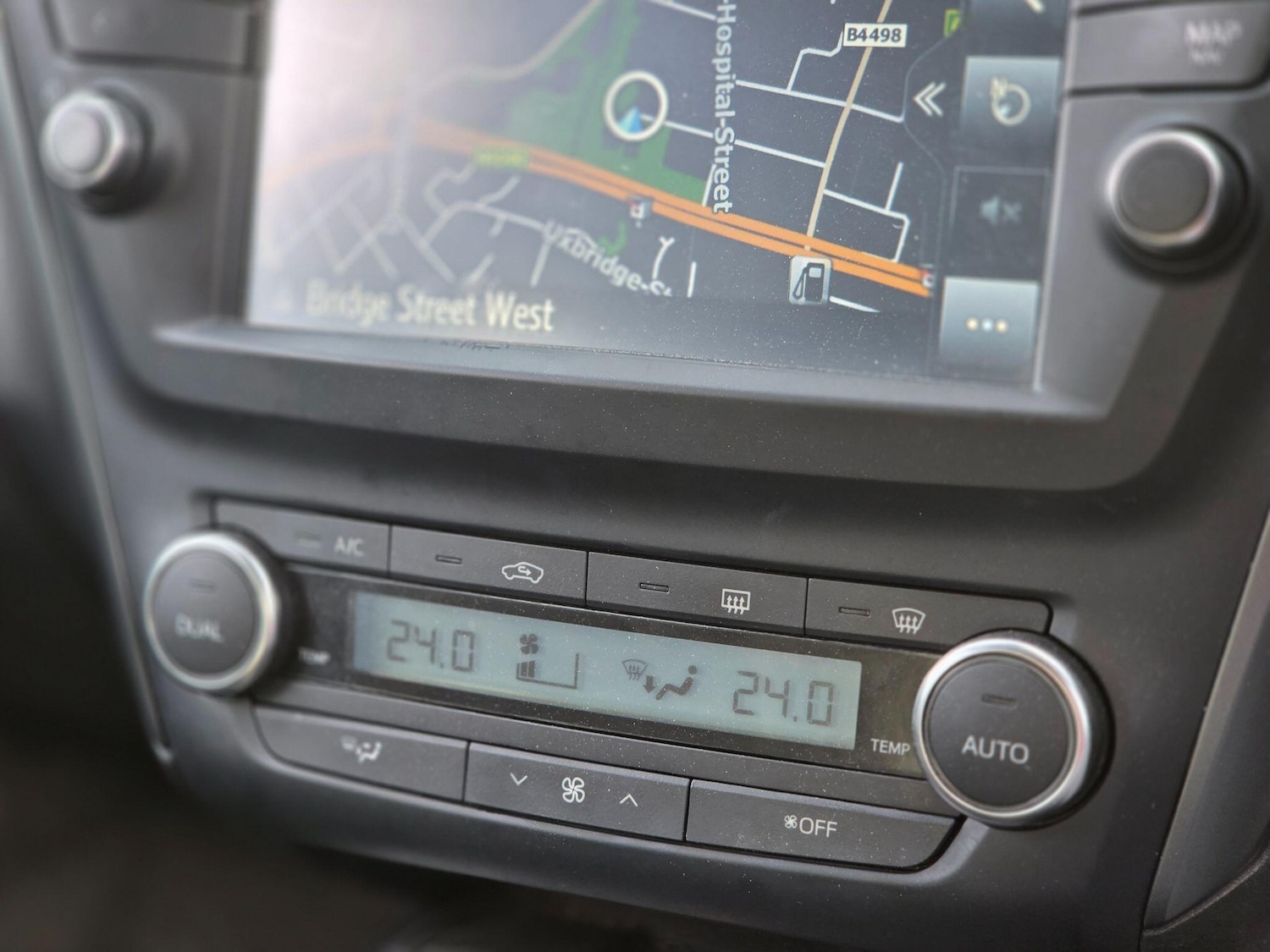 Used Toyota Avensis for sale - 77657602: Photo 35