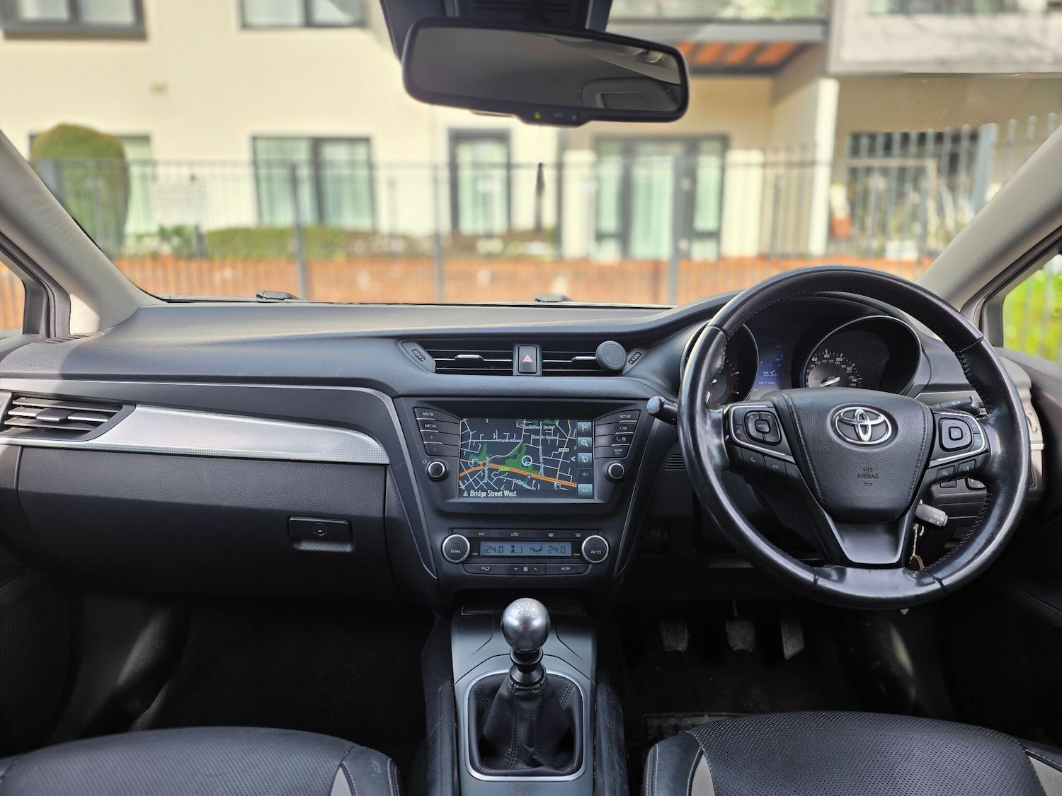 Used Toyota Avensis for sale - 77657602: Photo 5