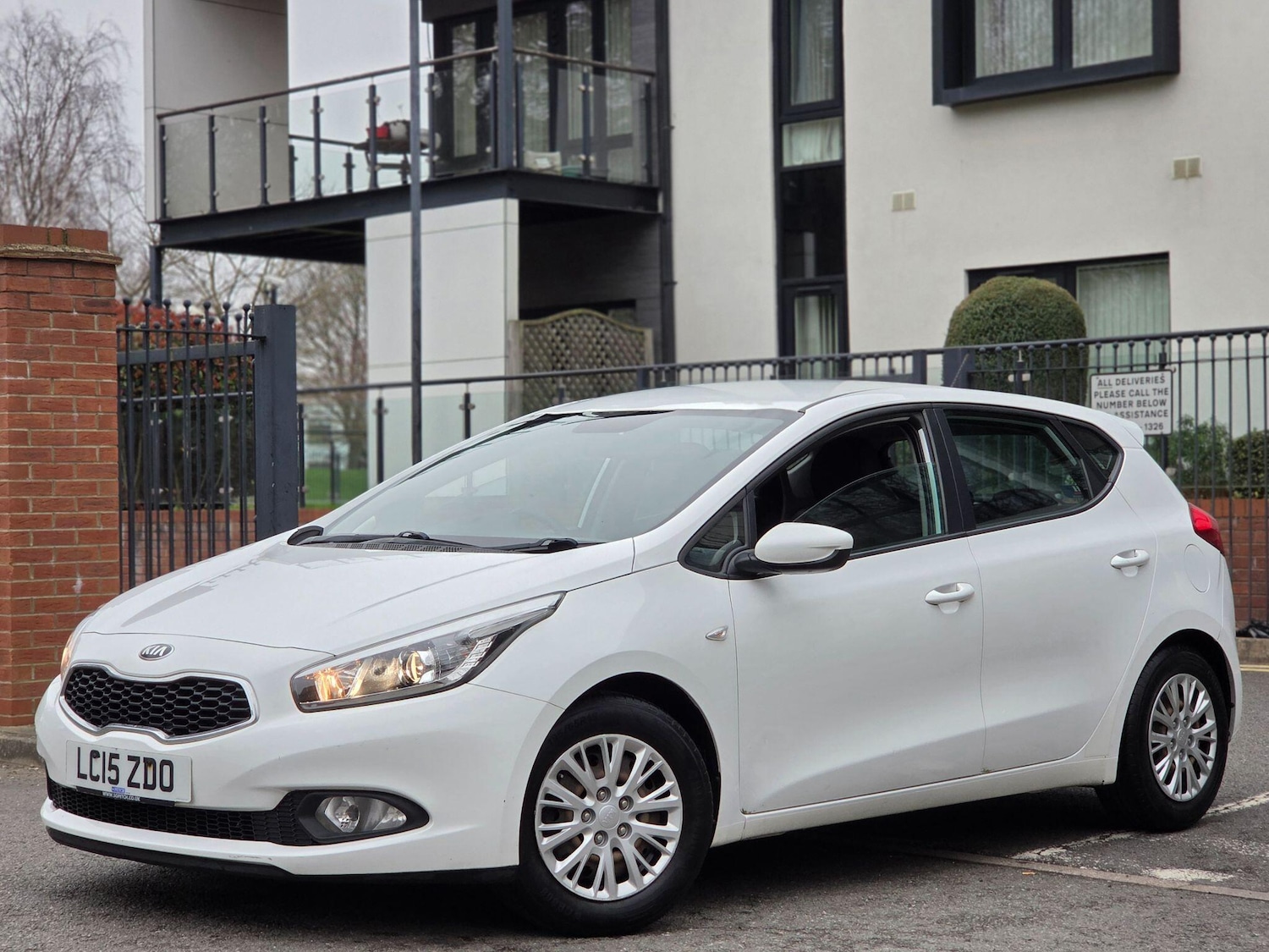 Used Kia Ceed 2015 for sale - 77799403: Photo 4