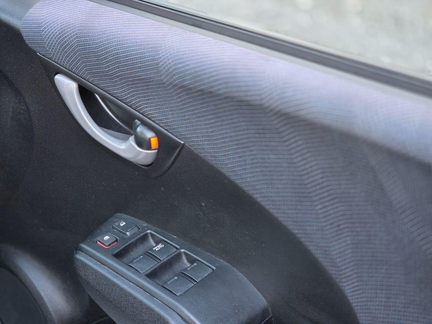 Used Honda Jazz 2010 for sale - 76646173: Photo 27