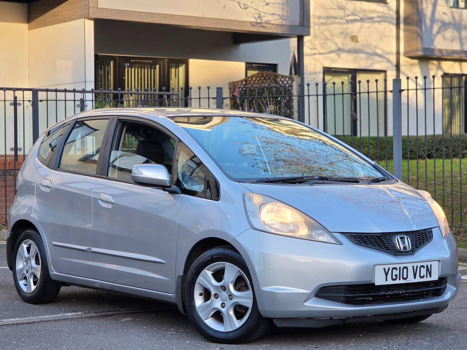 Used Honda Jazz 2010 for sale - 76646173: Photo 44