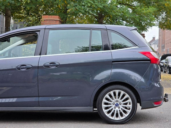 Used Ford Grand C-Max 2014 for sale - 76295326: Photo 34