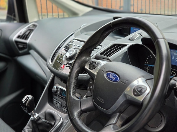 Used Ford Grand C-Max 2014 for sale - 76295326: Photo 45
