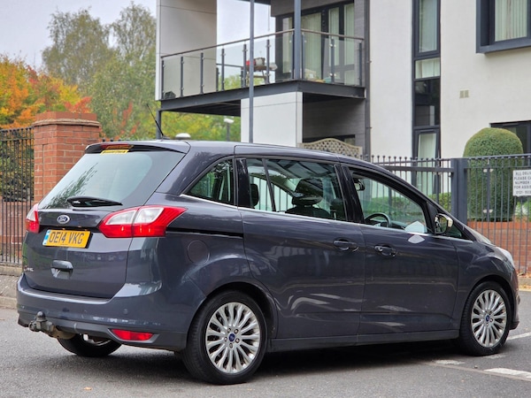 Used Ford Grand C-Max 2014 for sale - 76295326: Photo 46
