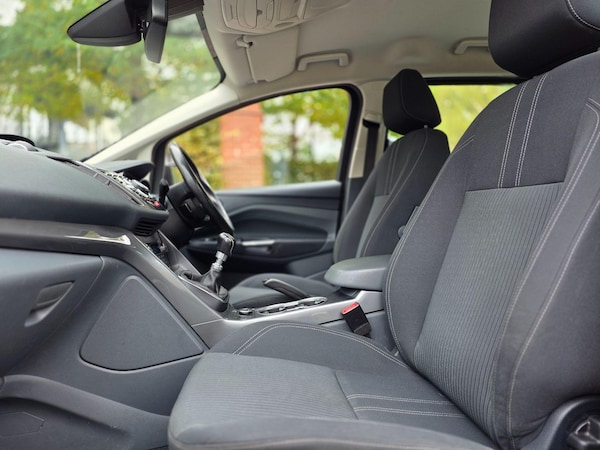 Used Ford Grand C-Max 2014 for sale - 76295326: Photo 7
