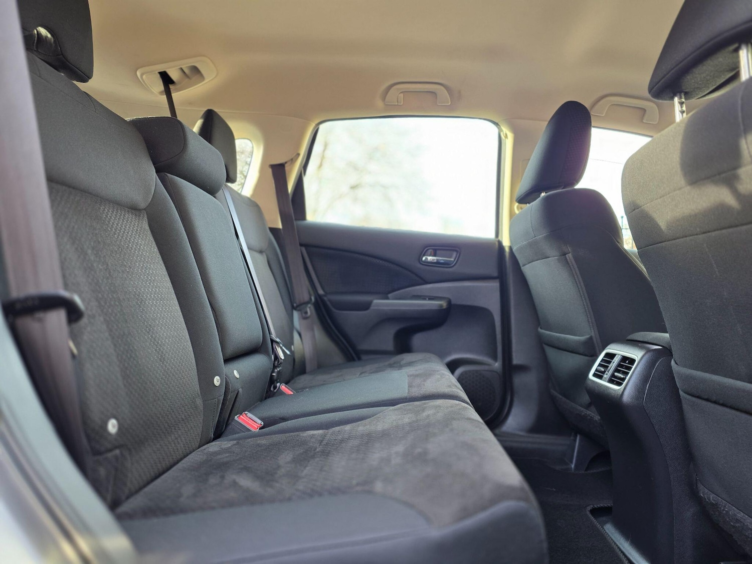 Used Honda CR-V 2015 for sale - 76942689: Photo 11