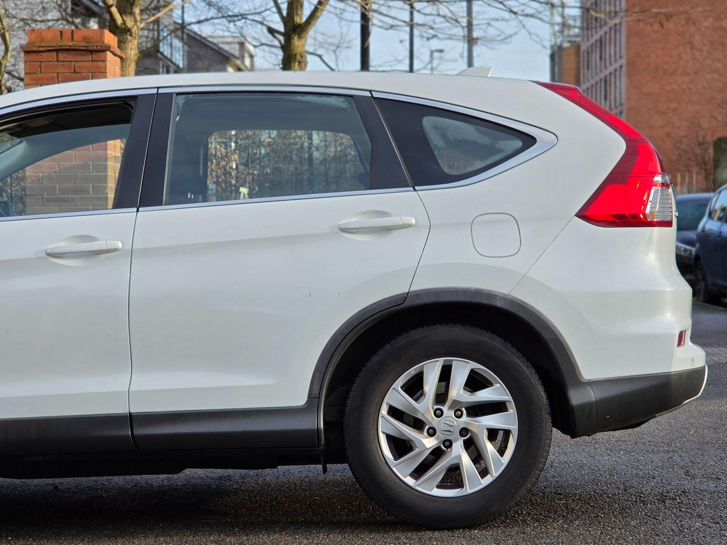 Used Honda CR-V 2015 for sale - 76942689: Photo 32