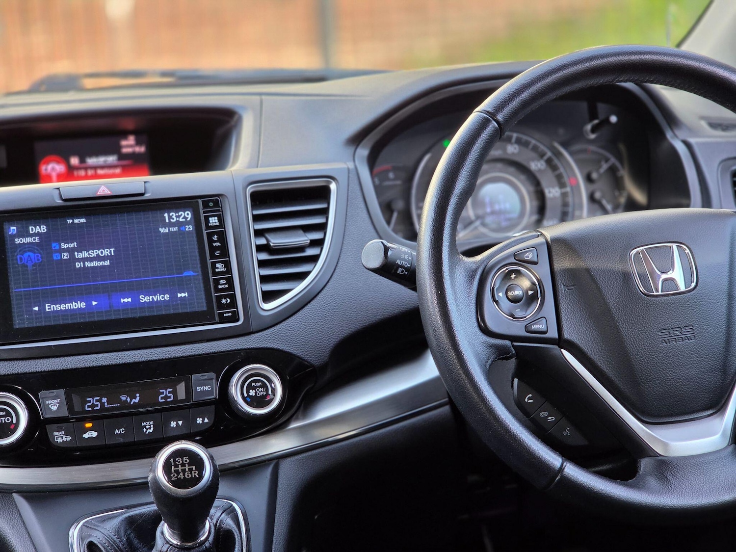 Used Honda CR-V 2015 for sale - 76942689: Photo 51