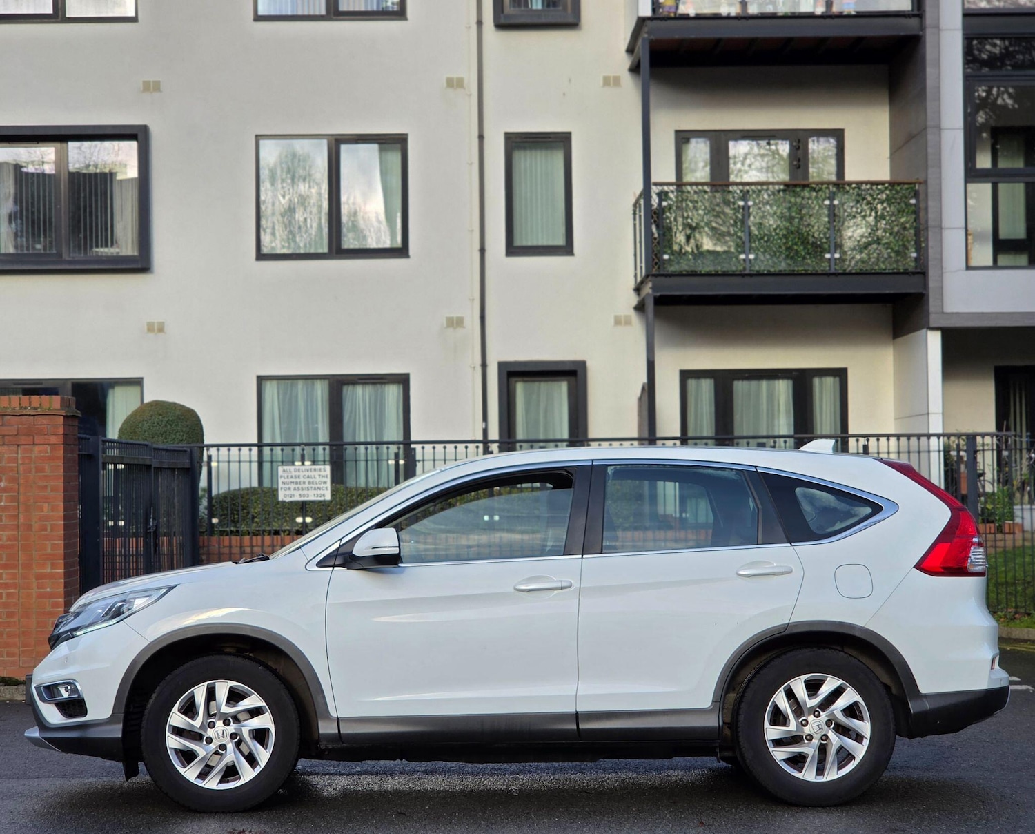 Used Honda CR-V 2015 for sale - 76942689: Photo 8