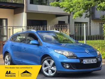 (63) - 1.5 dCi Dynamique TomTom Sport Tourer Euro 5 (s/s) 5dr