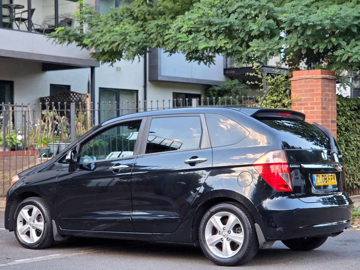 Vehicle 33