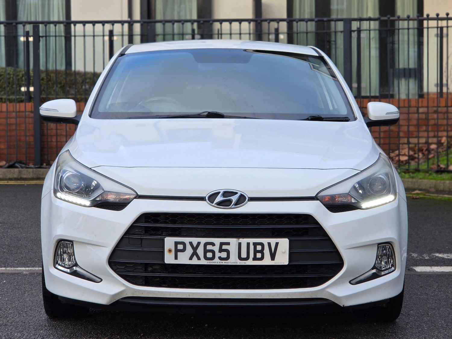 Used Hyundai i20 2015 for sale - 77237956: Photo 2