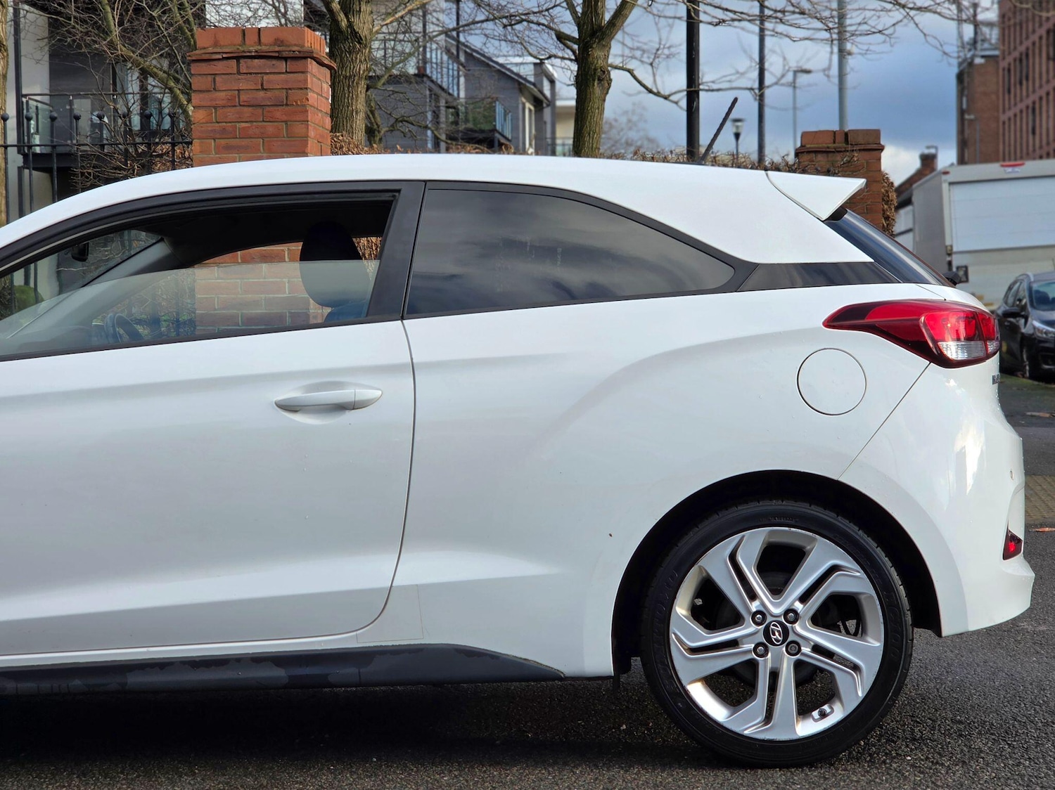 Used Hyundai i20 2015 for sale - 77237956: Photo 30