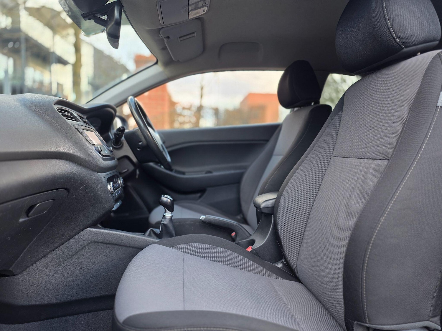 Used Hyundai i20 2015 for sale - 77237956: Photo 9