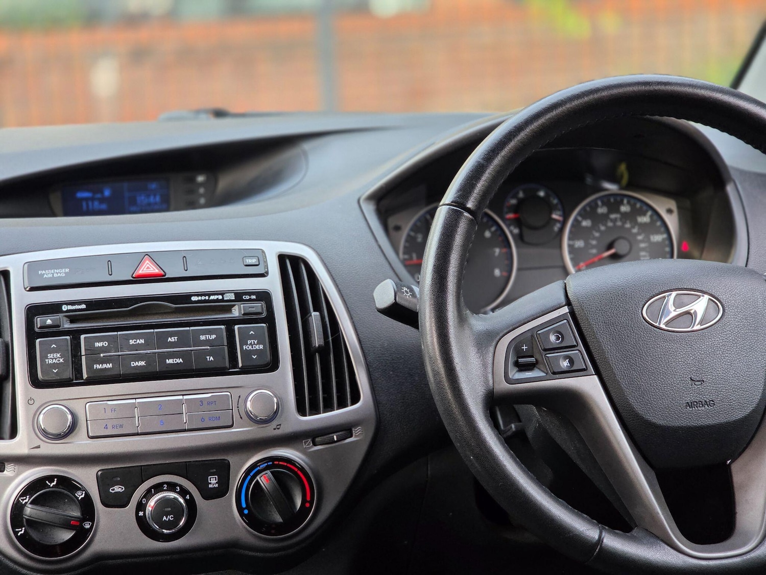 Used Hyundai i20 2014 for sale - 76499483: Photo 41