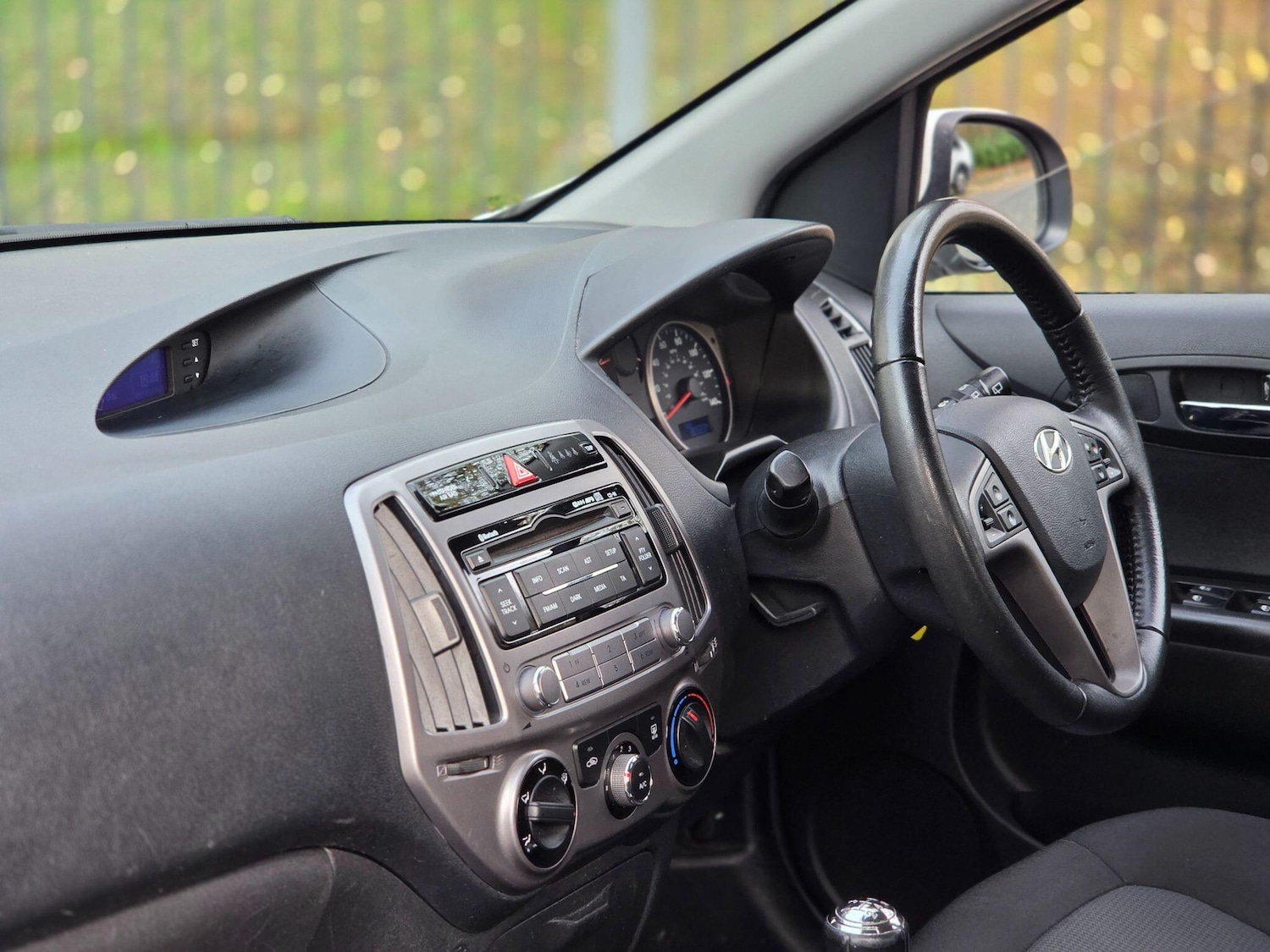 Used Hyundai i20 2014 for sale - 76499483: Photo 43