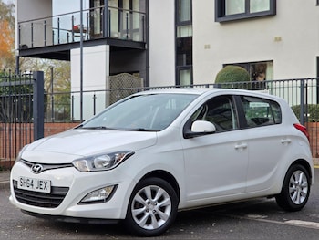 Used Hyundai i20 2014 for sale - 76499483: Photo