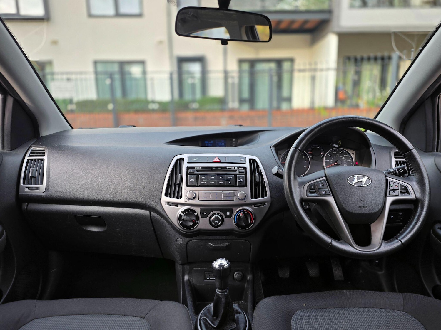 Used Hyundai i20 2014 for sale - 76499483: Photo 5