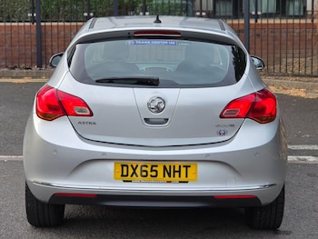 Used Vauxhall Astra 2015 for sale - 75670347: Photo