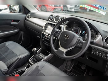 Used Suzuki Vitara 2019 for sale - 77482845: Photo