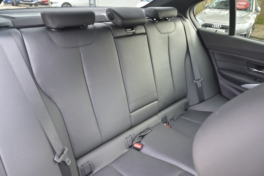 Used BMW 3 Series 2015 for sale - 77762257: Photo 9