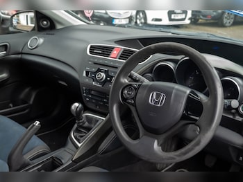 Used Honda Civic 2015 for sale - 77777415: Photo