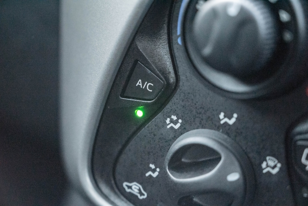 Used Peugeot 108 2017 for sale - 77183346: Photo 3