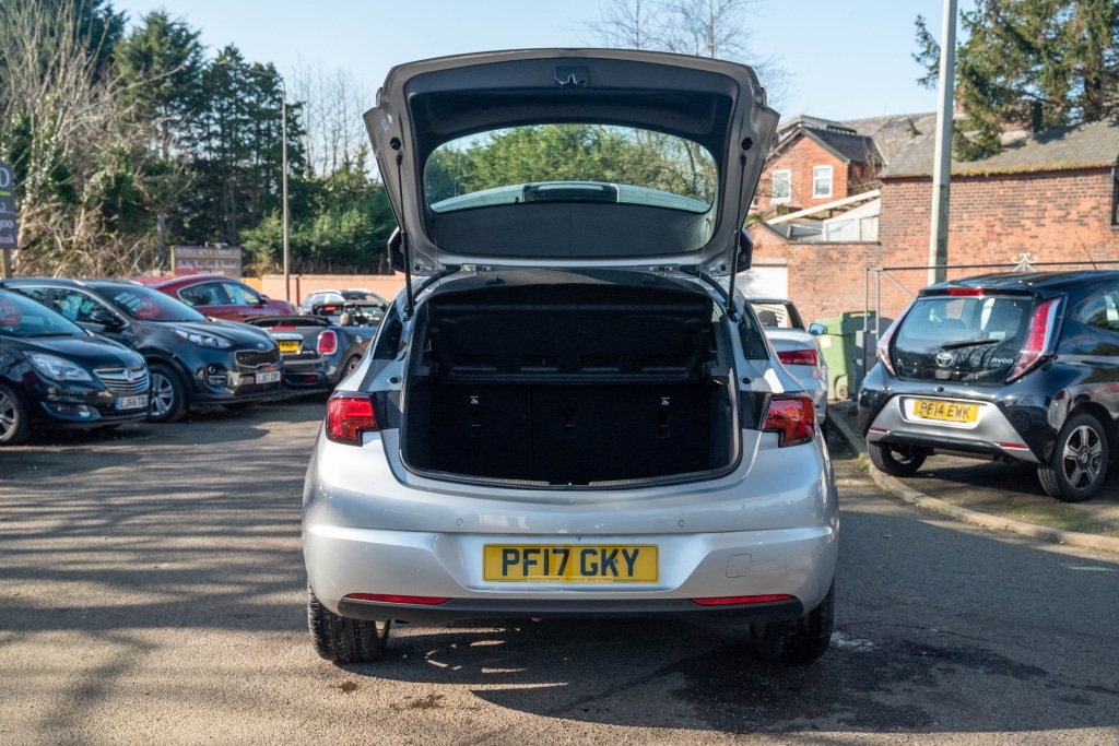 Used Vauxhall Astra 2017 for sale - 77745230: Photo 15
