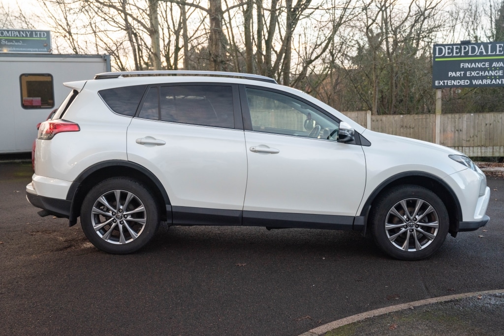 Used Toyota RAV4 2016 for sale - 77115213: Photo 11