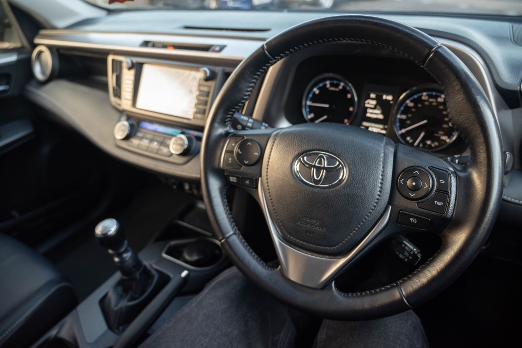 Used Toyota RAV4 2016 for sale - 77115213: Photo 25