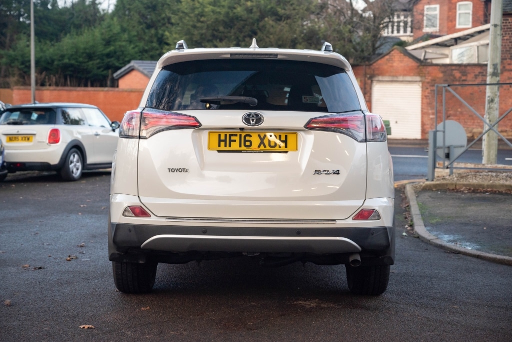 Used Toyota RAV4 2016 for sale - 77115213: Photo 9